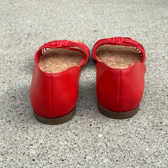 Fergalicious by Fergie women orange Boho sandals. Size 8M. Great used condition. - Picture 3 of 8